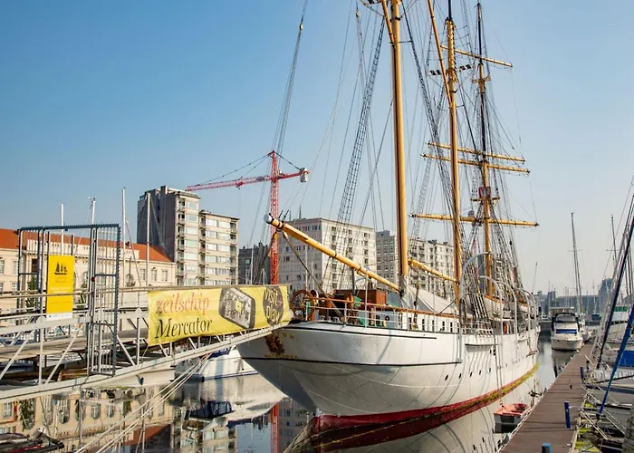 In Mariakerke With Stunning Sea View Апартаменти